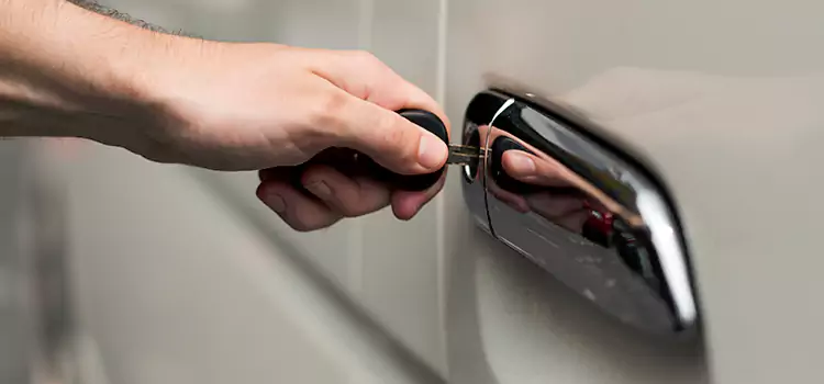 Why Choose Our Auto Locksmith Team in Dumont, NJ?
