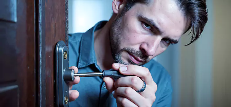 Eviction Locksmith Dumont
